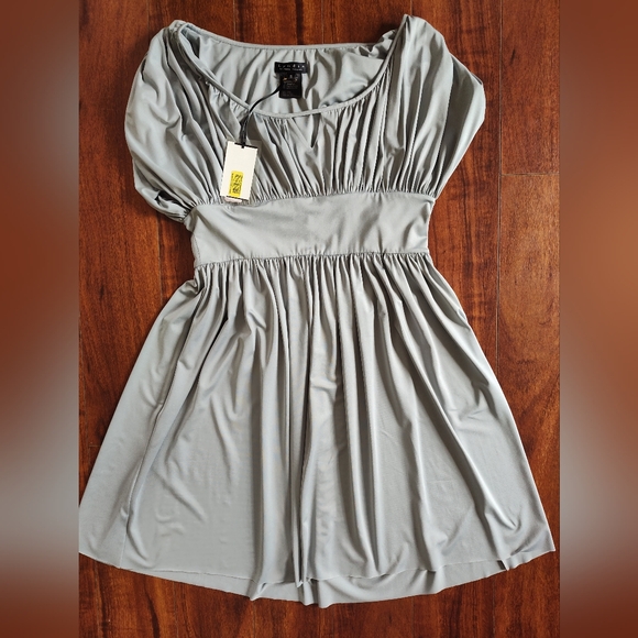 Lyndia Gray Scoop Neck Ruched Keyhole Dress - Picture 1 of 7